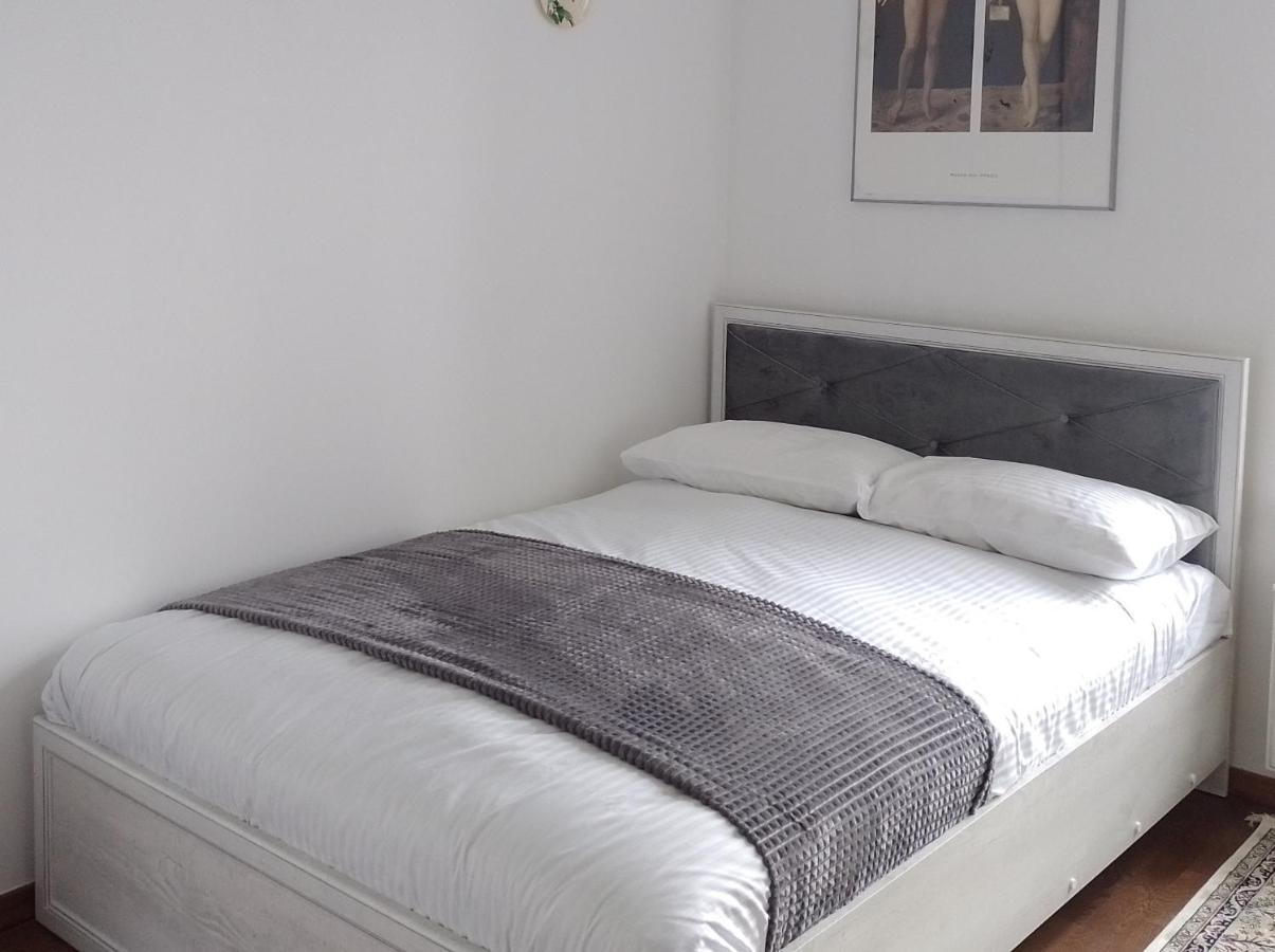 Premium Class Apartment, Free Parking, Maximum 5 Guests, 2 Bedrooms, 3 Beds Апартаменты *